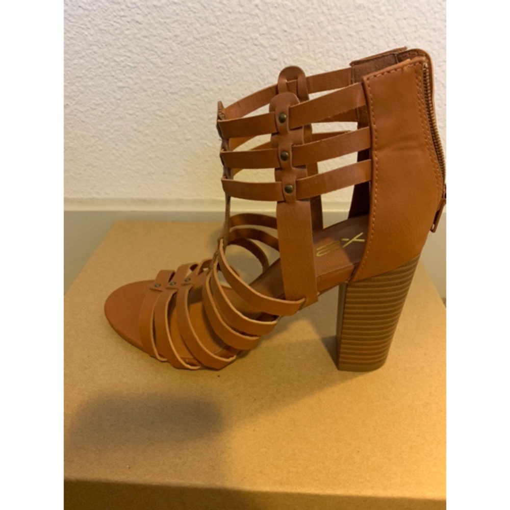Brown Strappy Heeled Sandals - Size 7 - Never Worn